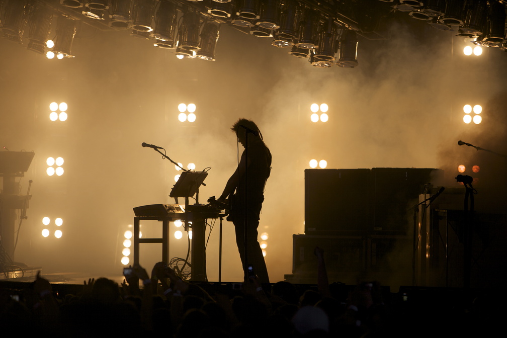 NiN